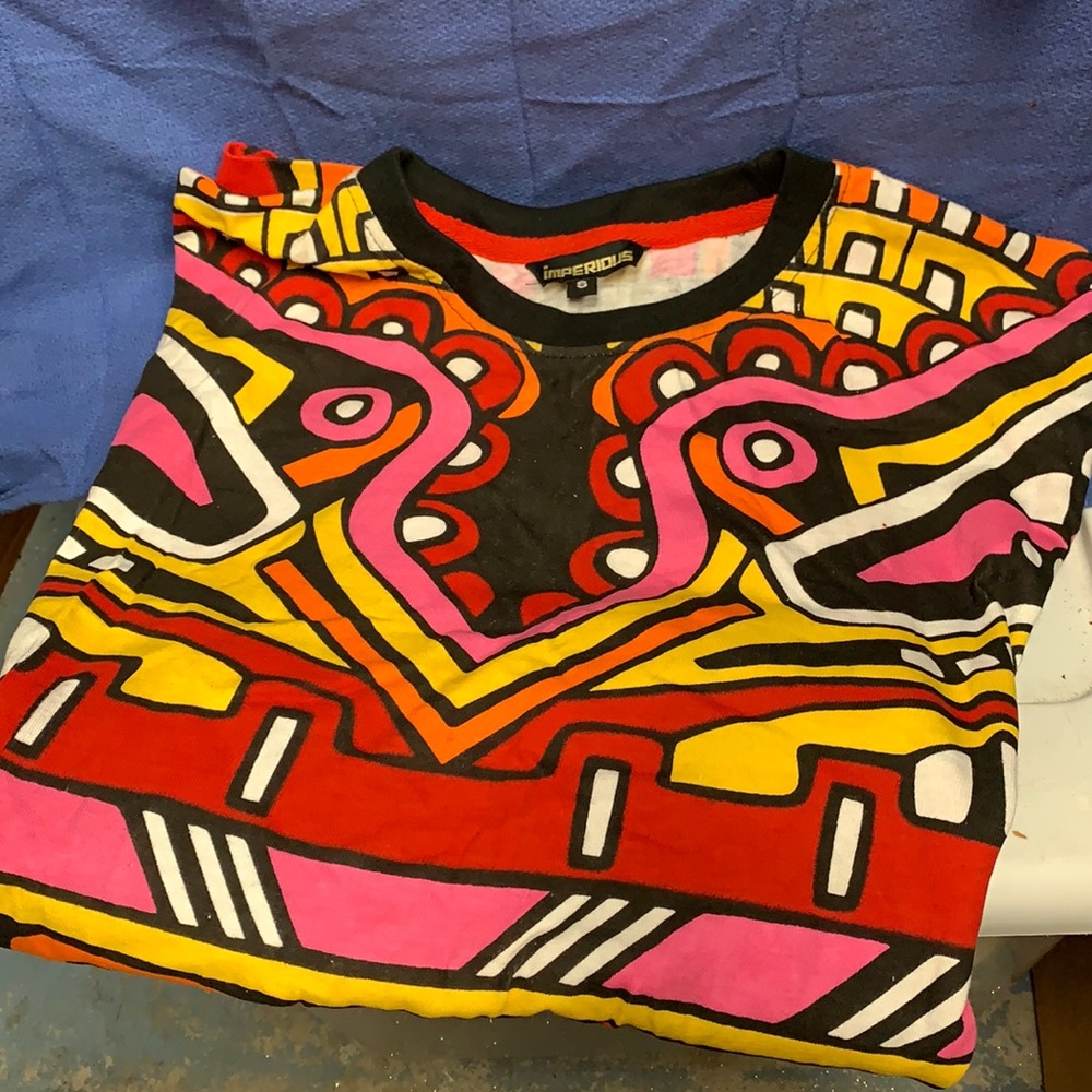 Imperious Ladiez Top Size Small